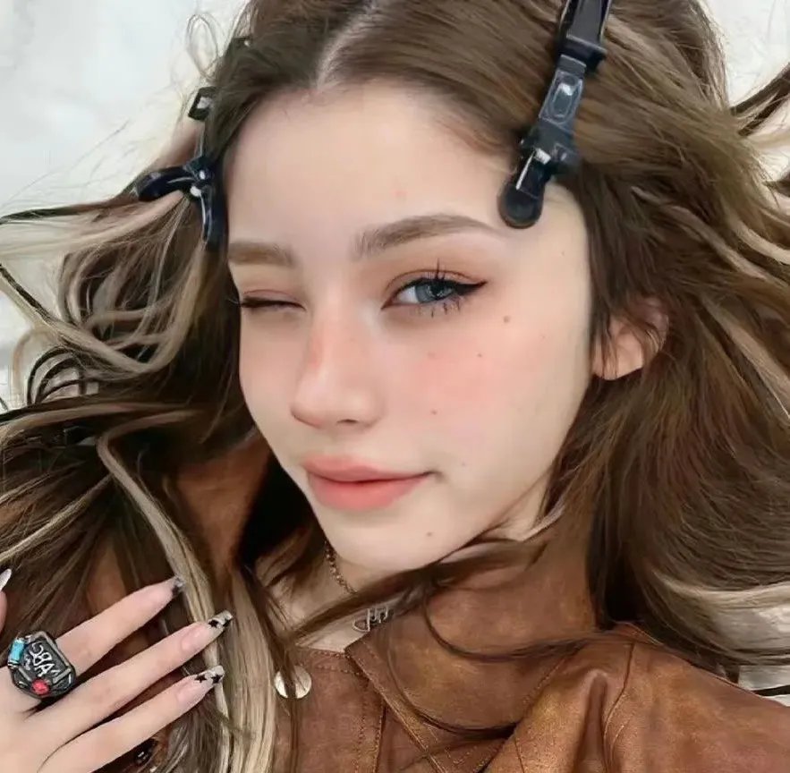 川尻小玉的懒散生活